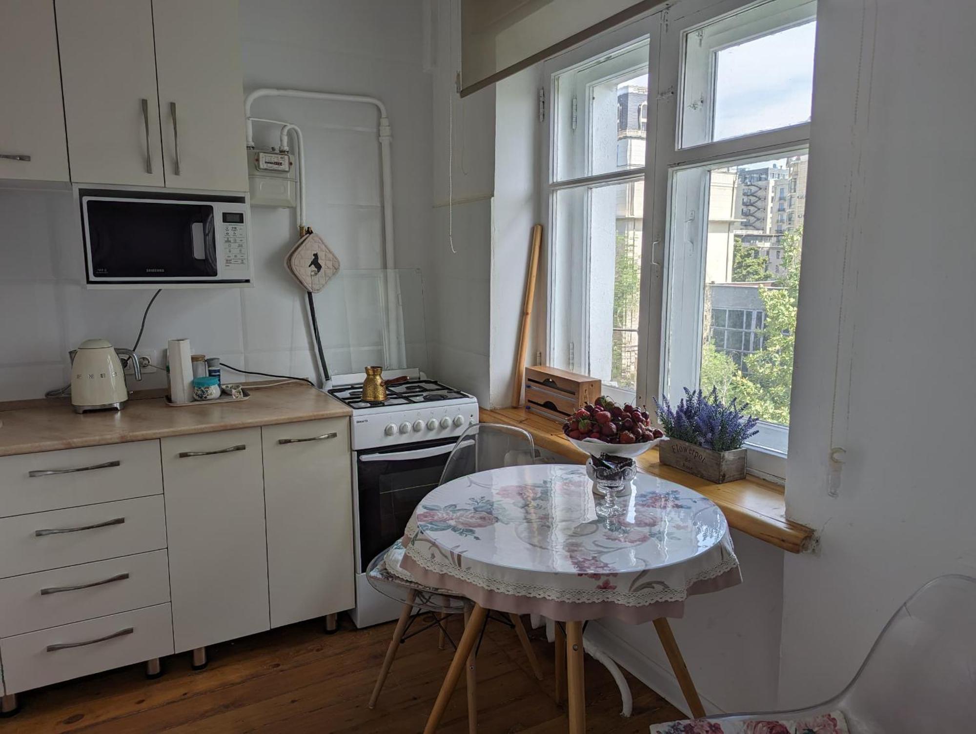 Moonflower Residence 4645 Bishkek Luaran gambar